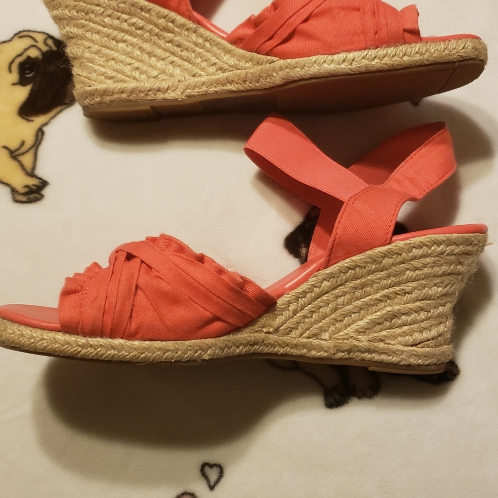 Shoes - Picture 2 of 2